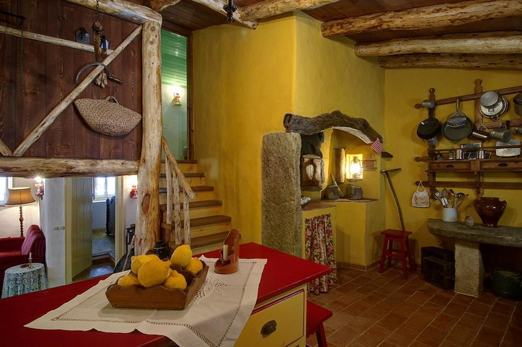 فندق Aldeia Da Mata Pequena مافرا الغرفة الصورة